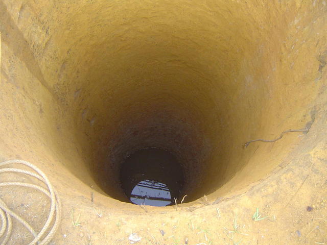 DSC04607-Antanamanakana-PuitsEcole en Construction2