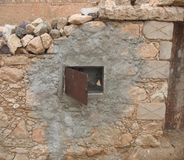 Coffret des compteurs dans le village d'Igarda